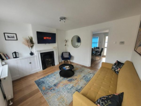 Little Oaks House - A boutique and cosy house in Colchester by Catchpole Stays